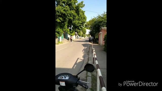 Suzuki lets 2(50cc) vs Honda dio 35(65cc) смотреть онлайн