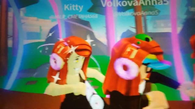 -Танцы под фонарёМ- смотреть онлайн