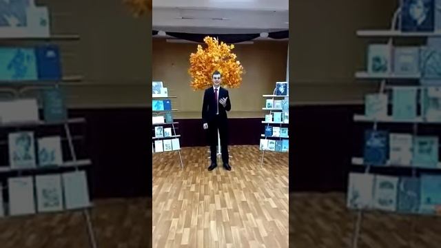 Читает Андрей Булаев "Мне осталась одна забава" С.Есенин смотреть онлайн