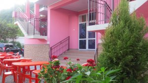 Солоники снять жилье без посредников. Солоники отдых недалеко от моря. «РОЗОВЫЙ ДОМ» ГОСТЕВОЙ ДОМ