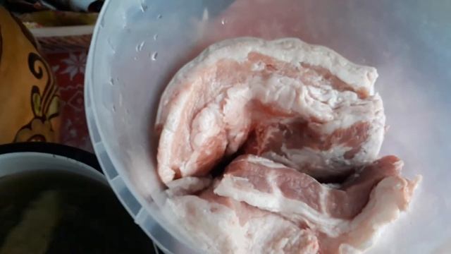 Засолить сало,мясо,щековину,подчеревину.Мокрый способ. смотреть онлайн