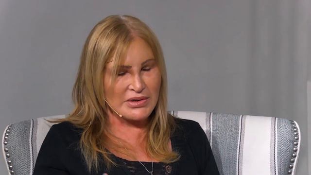 Ai Live With Gideon + Lori | September 1: Carol Bryan Of Saving Face Initiative