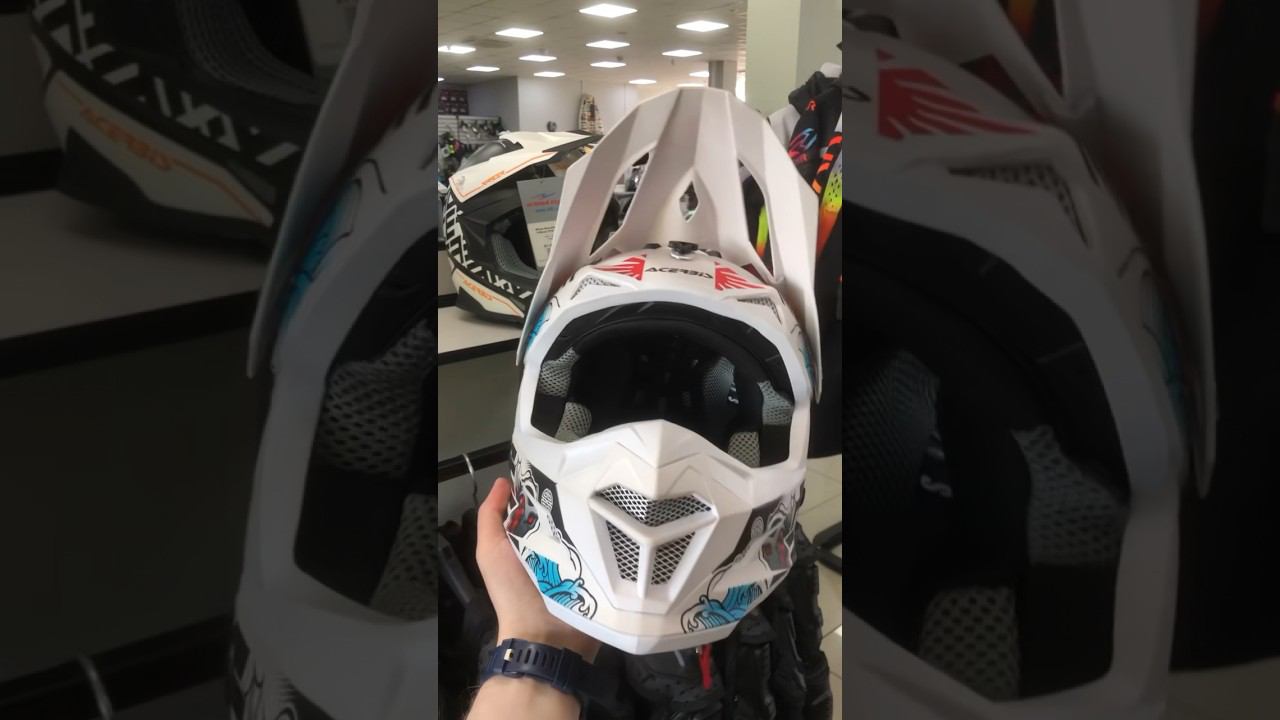 Обилие шлемов в «Активном Отдыхе» поражает воображение! Вы будете долго определяться с выбором смотреть онлайн