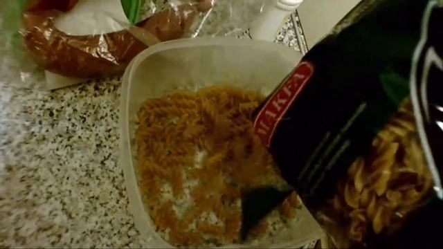 ЧТО КУШАТЬ В ПОЕЗДЕ или КАК СВАРИТЬ МАКАРОНЫ В ВАГОНЕ | Newday #13 смотреть онлайн