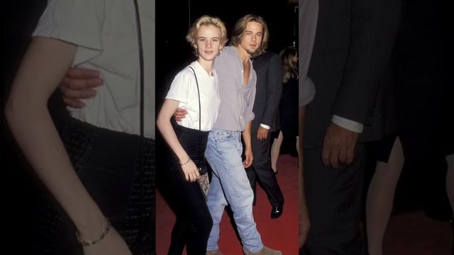 Брэд Питт копирует образы своих женщин ? #shorts