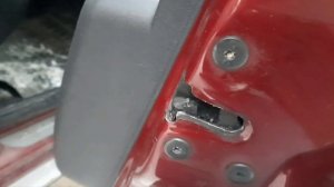 заклинил замок и замерз аккумулятор на рено сандеро степвей