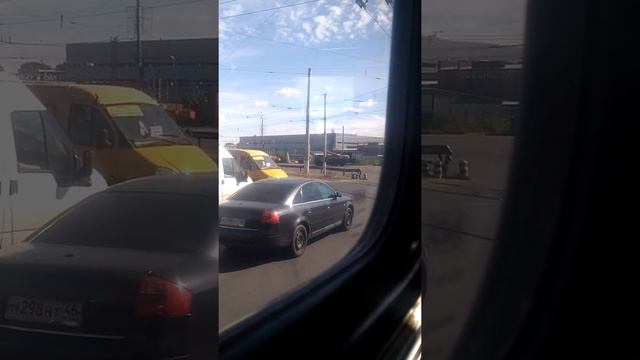 Из окраин Курска, на Икарусе в центр. смотреть онлайн