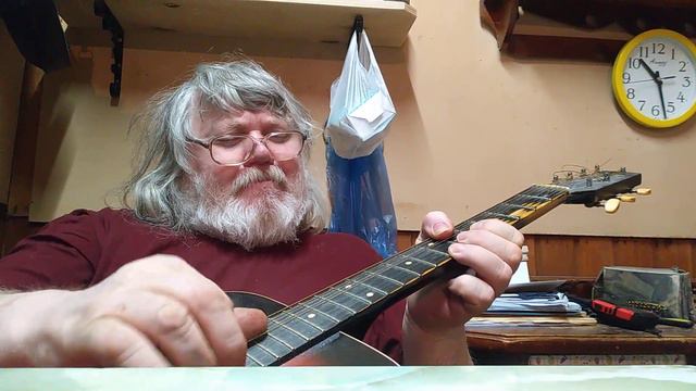 С. Есенин,, Ты не любишь, не желеешь"под русскую семиструнку. Sergey Yesenin. Russian seven-string смотреть онлайн