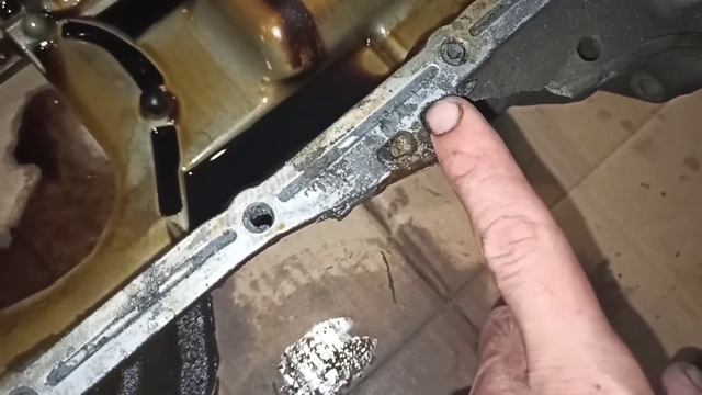 Замена двух поддонов Ниссан Ноут Е11