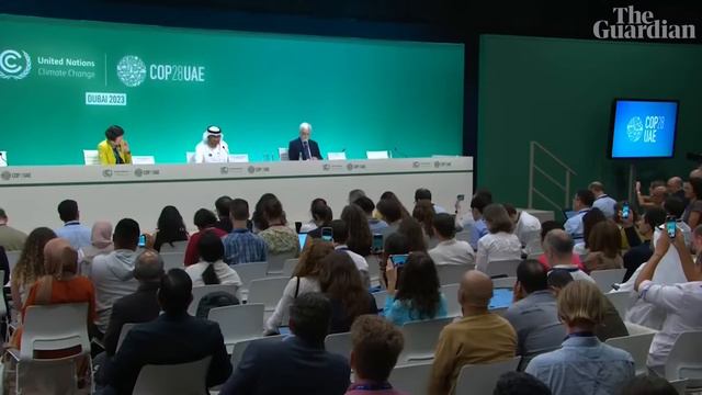 Cop28 president says 'no science' to phasing out fossil fuels remarks 'misrepresented' смотреть онлайн