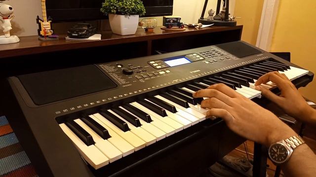Interstellar Theme (First Step/Docking Scene) l Keyboard Cover By Abeer Masroor смотреть онлайн