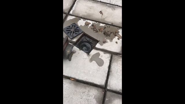 Как устроена гидроизоляция и водосбор с кровли многоэтажного дома? смотреть онлайн