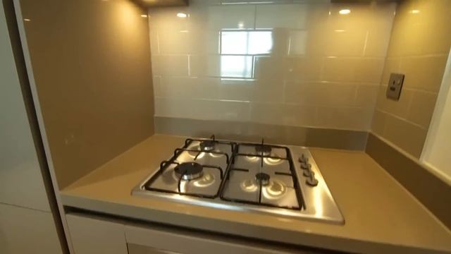 Как выбрать Недвижимость в Дубае? Секреты | Виллы, достопримечательности, автомобили, местные жител смотреть онлайн