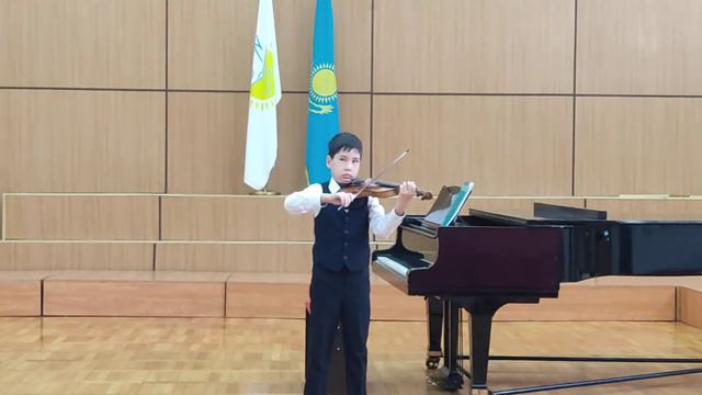 Курманалинов Алим. 1 тур. 8 лет. П.Шольц Этюд. Педагог Абатова А.А. Концертмейстер Главацкая С.Е. смотреть онлайн