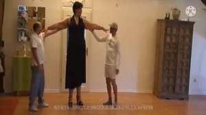 The tall strong woman | tall woman short man | tall strong woman vs short man