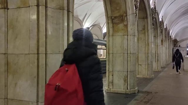 В Москве Станция Метро Павелецкая смотреть онлайн