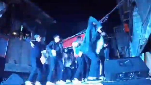 Macarena dance video by Crazy fam dance смотреть онлайн