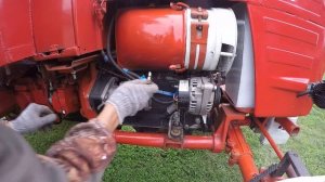 Не работает декомпрессор?? трактора т 25 . как поменять/Does the decompressor not worк t25 tractors