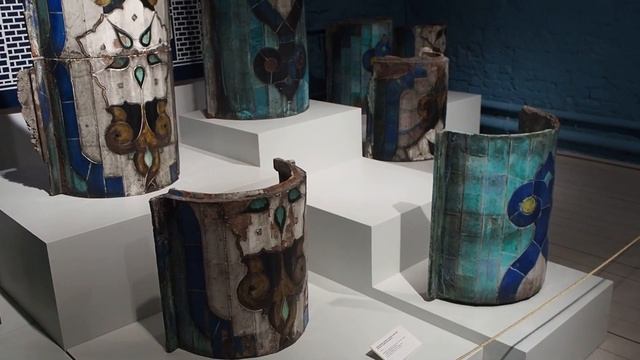 Ищем печи, заходим в усадьбу. Музей "КЕРАМАРХ", усадьба Новознаменка смотреть онлайн