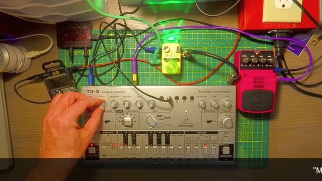 jamuary2021 Day 16 - Behringer HM300 смотреть онлайн