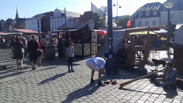 +#Выходные#Парень#Делает#Музон#Дальнабой смотреть онлайн