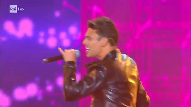 Double You - Please don't go ( Rai 1 Arena Suzuki 2022) смотреть онлайн