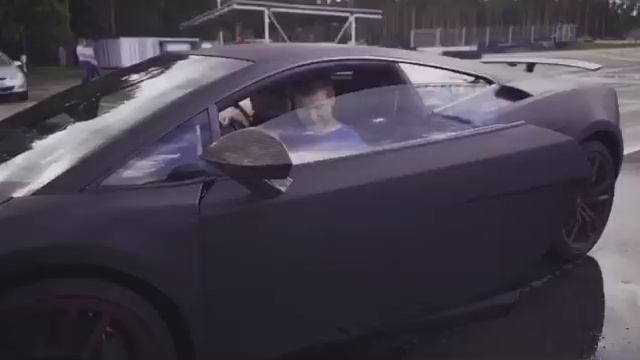 Покатушки на Lamborghini Gallardo и Ferrari F360 смотреть онлайн