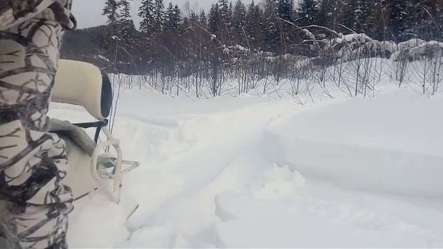 Tayga 551swt не едет, ставлю уширители лыж. смотреть онлайн