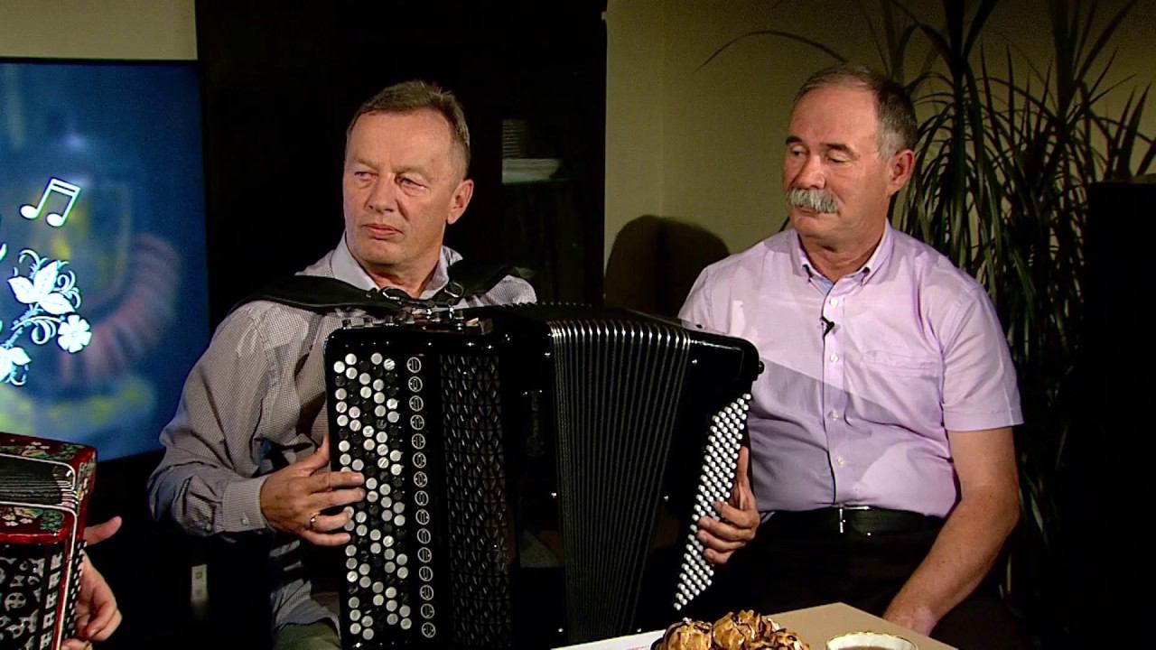 Искры камина "В гостях у Митрофановны" смотреть онлайн