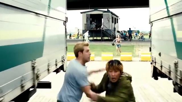 The Host monster attack смотреть онлайн