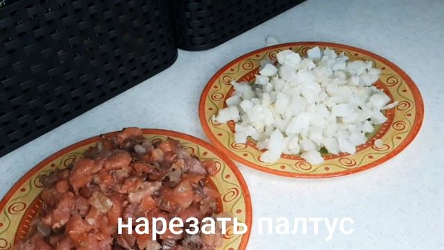 Салат. "Морской дьявол" Королевский торт-салат,рыба нерка, синекорый палтус. смотреть онлайн