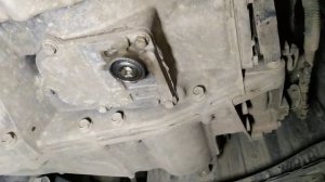 Замена антифриза на Тойота Харриер гибрид.