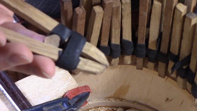 #57 Как сделать гитару из советской фабрички: гитарные прищепки смотреть онлайн