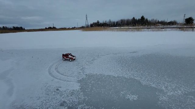 Trx4 Mercedes G500 Snow crawler Traxxas !!! смотреть онлайн