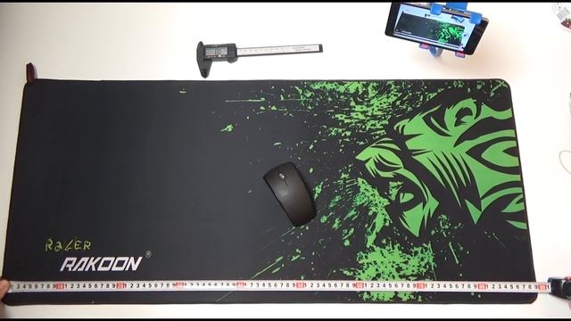 Большой коврик для мыши RAZER RAKOON 400* 900 смотреть онлайн