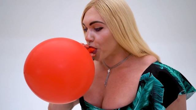 Самая Сильная ЖЕНЩИНА В Мире VS Самый Сильный ЧЕЛОВЕК В Мире - Челлендж смотреть онлайн