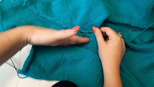 Как вязать втачной рукав спицами снизу ✔️ Секреты вязания оката рукава