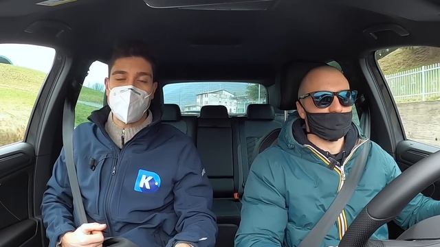 SCONTRO al vertice (dei SUV) con @DarioZani | Volkswagen Tiguan 2021 vs Jeep Compass 4Xe смотреть онлайн