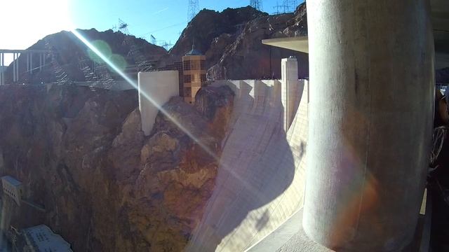 Hoover Dam, Плотина Гувера, США. смотреть онлайн
