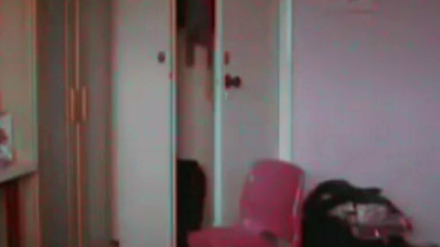 Poltergeist filmé dans une chambre à Coventry смотреть онлайн