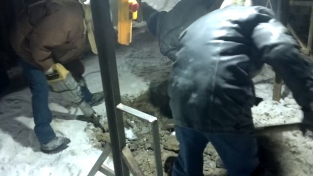 Приехали помочь и ПОПАЛИ! Коварное болото. смотреть онлайн