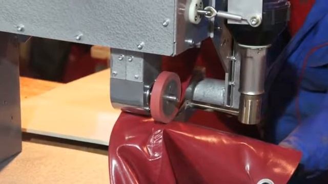 Сварка тента для легкового прицепа смотреть онлайн