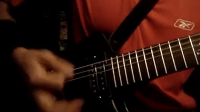 PRS Custom 22 vs Schecter C1 Hellraiser FR vs Epiphone Goth Explorer смотреть онлайн