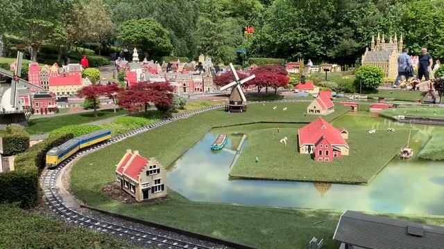 #Legoland #London #Legolandwindsor Legoland || Legoland Windsor || London Legolan смотреть онлайн