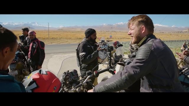 Chomolungma Lam Thu | Royal Enfield’s Ride to Mount Everest смотреть онлайн