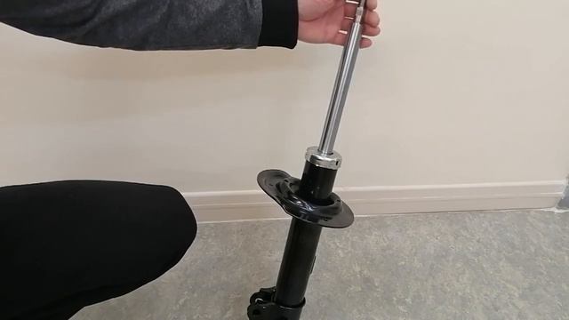 ЧЕМ ОТЛИЧАЮТСЯ МАСЛЕНЫЕ АМОРТИЗАТОРЫ ОТ ГАЗОМАСЛЯНЫХ. смотреть онлайн