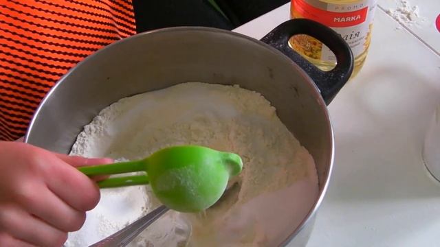 Как варить дома пластилин или пропал Play Doh смотреть онлайн