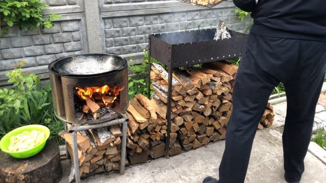 ВКУСНЕЙШИЙ ШАШЛЫК И КАРТОФЕЛЬ В КАЗАНЕ смотреть онлайн