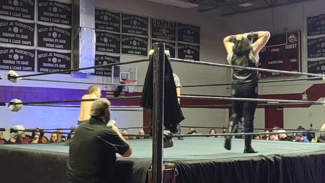 Jay Stehle vs Dark Oracle Sage IWF Alive 25 2022 смотреть онлайн