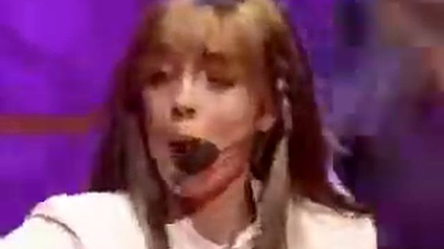 Louise Redknapp Lets Go Round Again End of Year Show смотреть онлайн